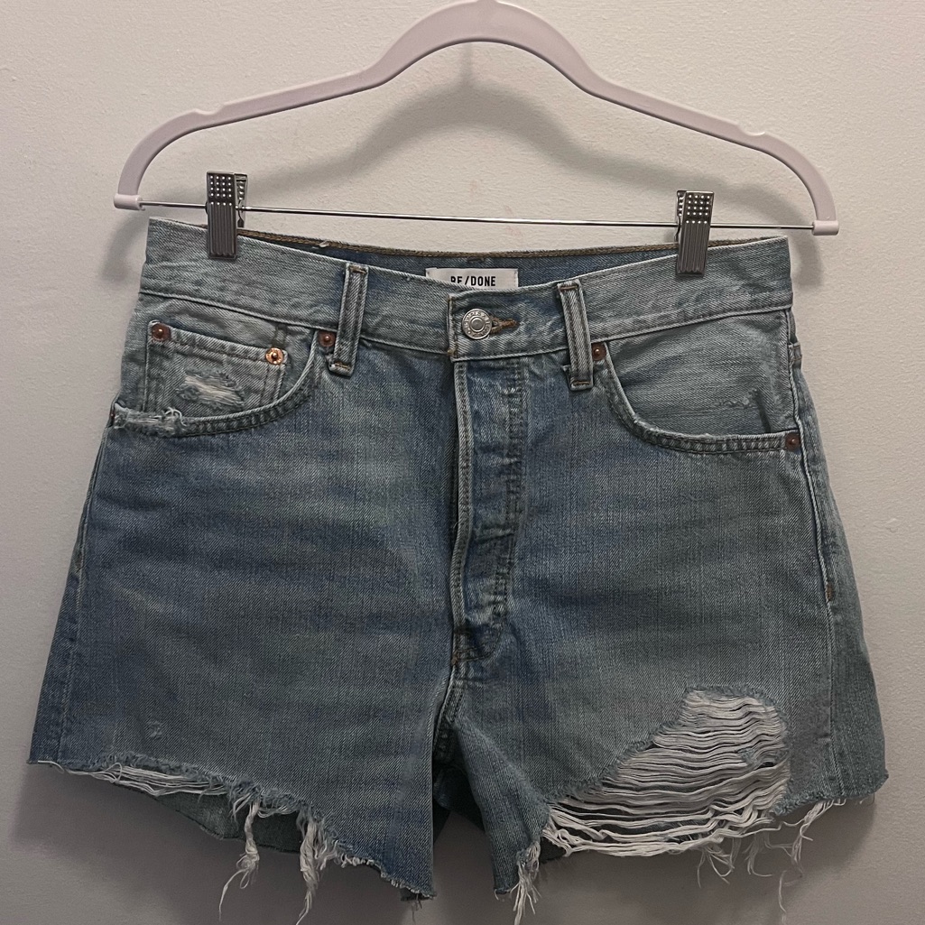 Redone 90s Slung Shorts Size 26